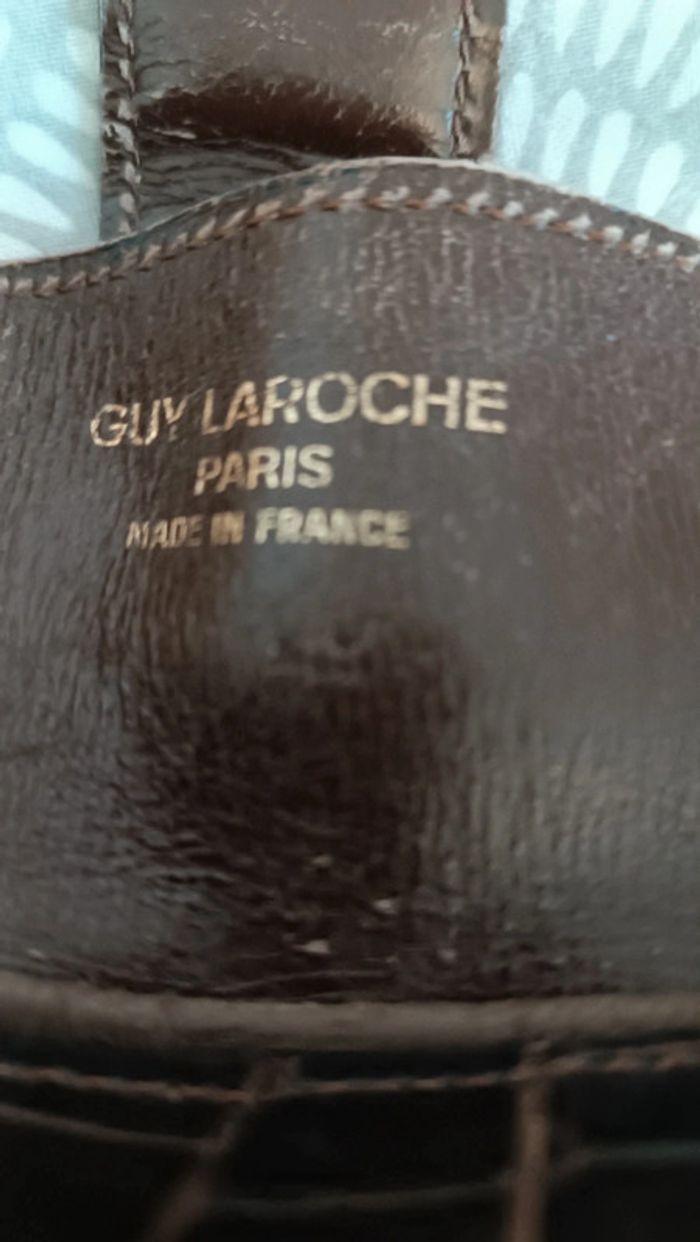 Sac bandoulière vintage marron cuir marque Guy Laroche - photo numéro 6