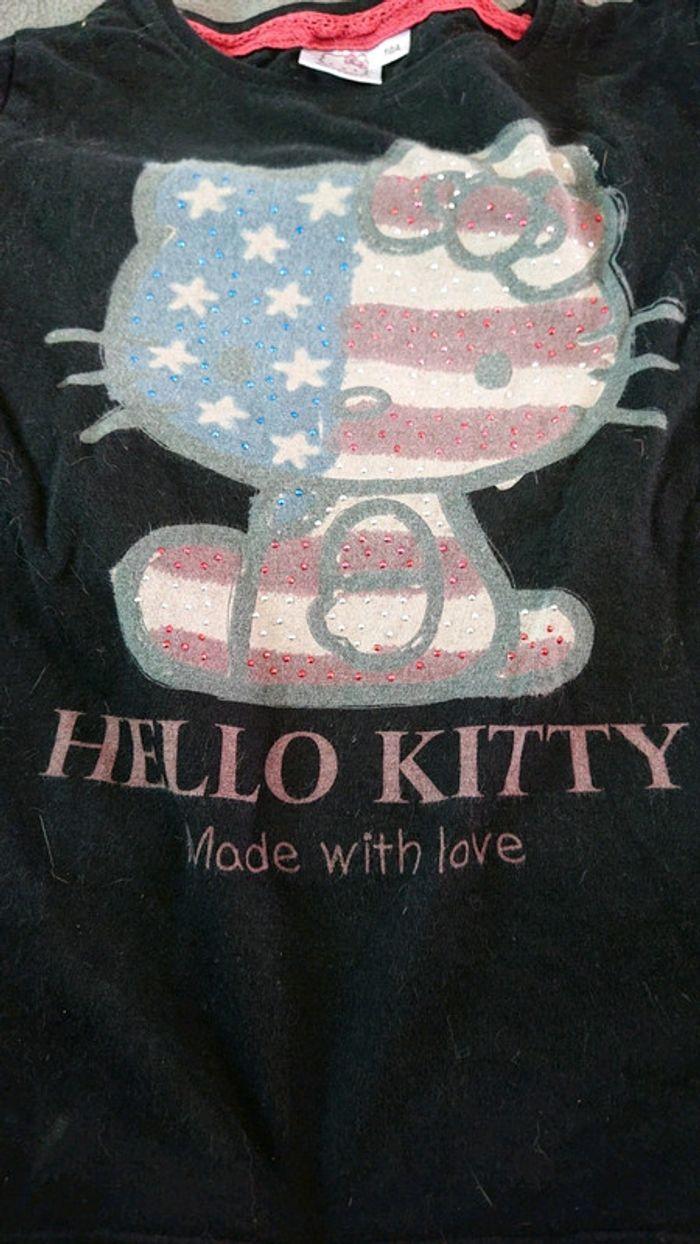 T. Shirt hello kitty 10 ans - photo numéro 2