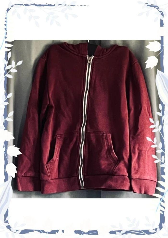 Veste zippée bordeaux Kiabi 8ans - photo numéro 1