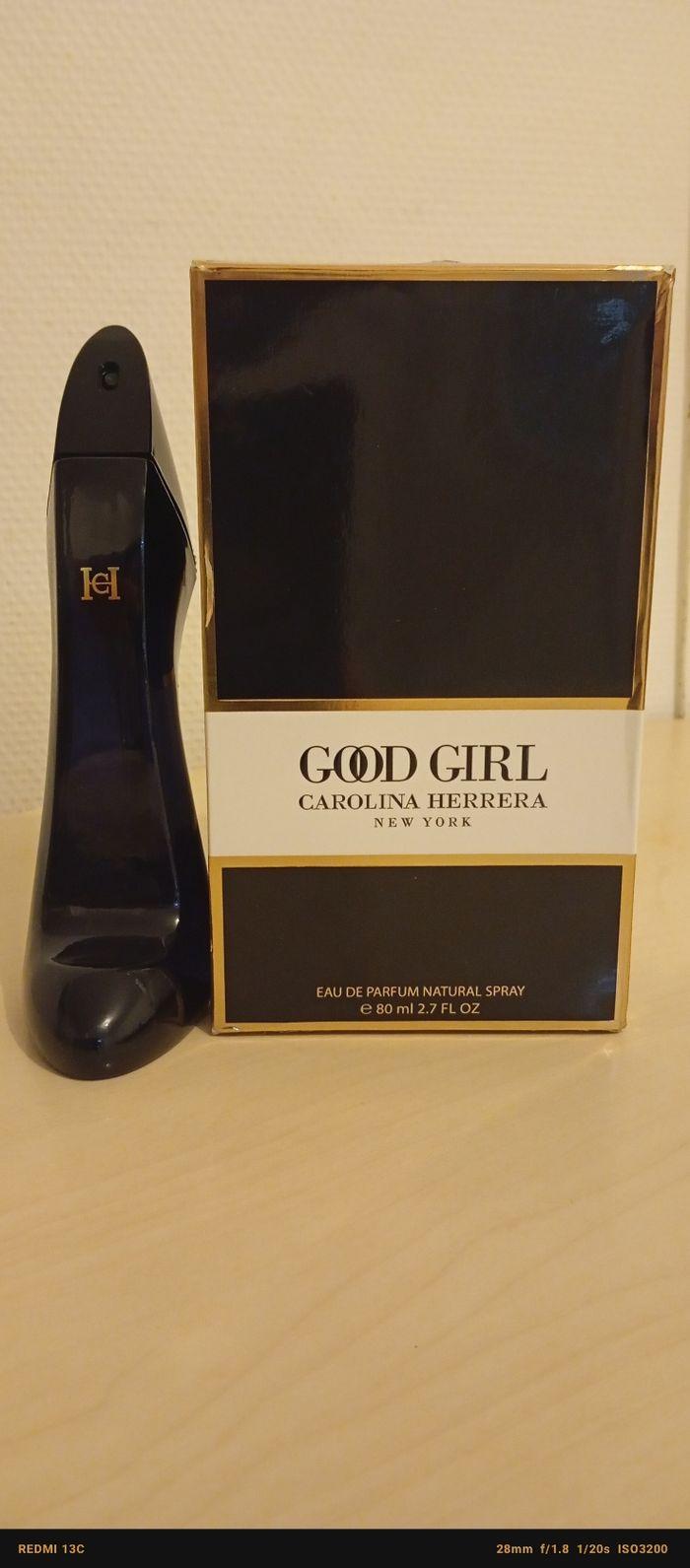 Eau  de parfum very ood girl carolina Herrera ( it's good to be bad ) 80 ML - photo numéro 1