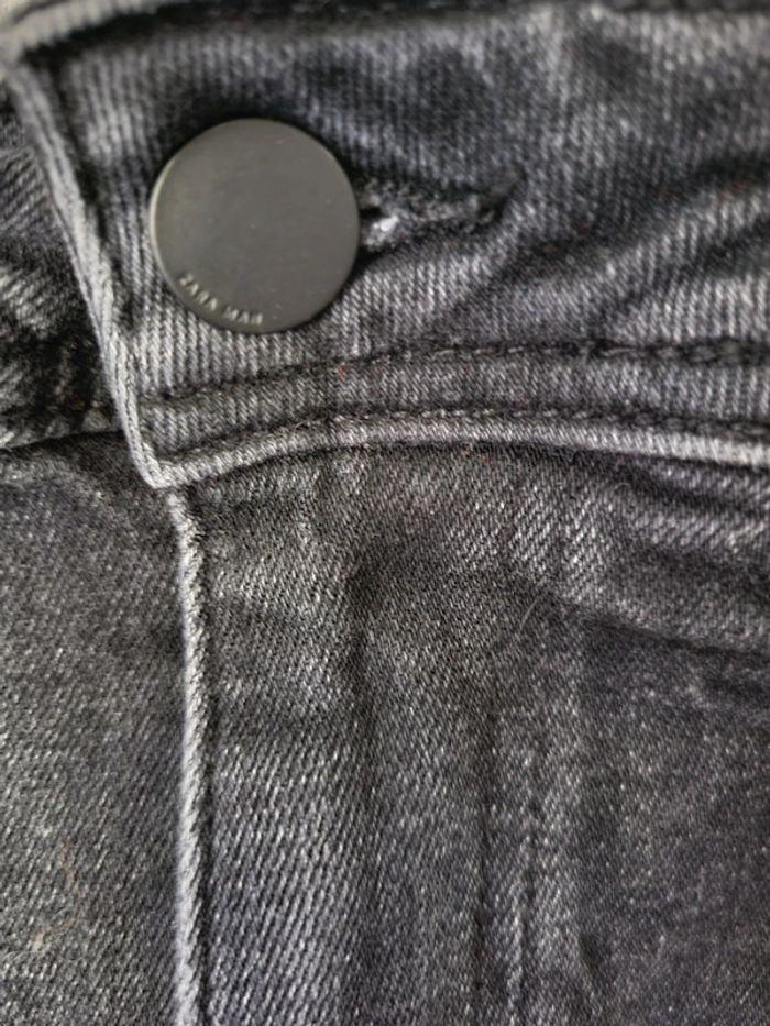 Jeans 7/8ème slim noir troué homme taille 40 Zara - photo numéro 4