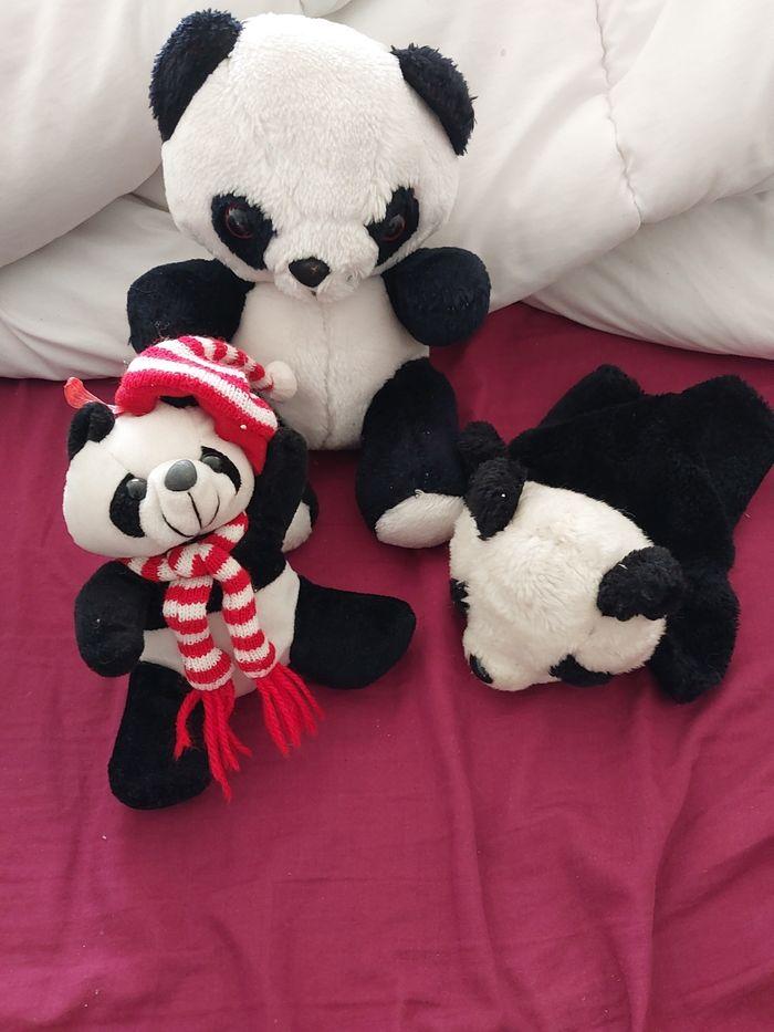 lot peluches pandas