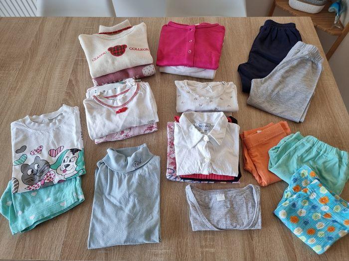 Lot de 20 vêtements fille 6 ans - photo numéro 1