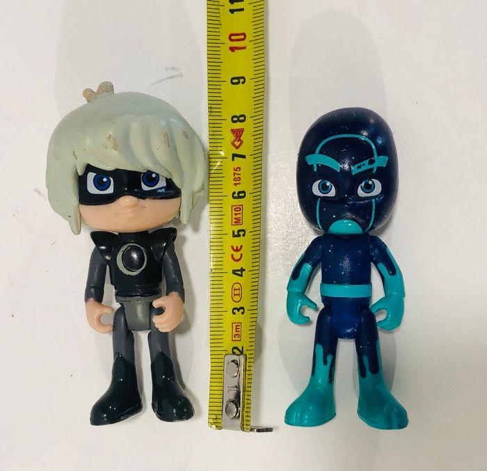 PJ Masks Pyjamasques Lot de 2 figurines Sorceline Ninjaka Gluglu Bibou Yoyo Romeo Armadylan pjmasks SOP77 - photo numéro 6