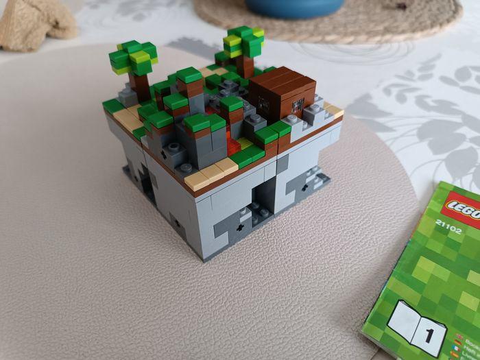 Lego Minecraft 21102 - photo numéro 4