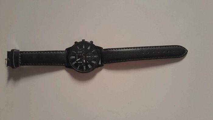 Montre noire neuve - photo numéro 3