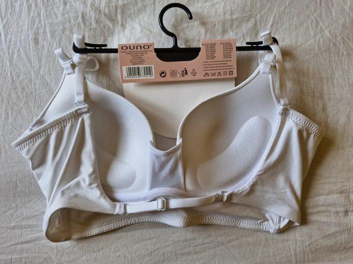 Soutien gorge blanc - photo numéro 2