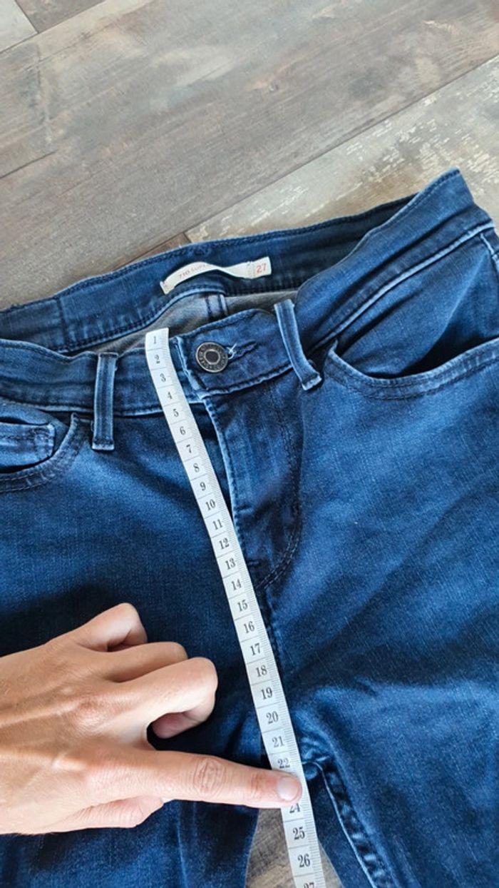 Jean levi's 710 super skinny w27 l32 taille 36 en très bon état - photo numéro 6