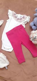 Lot bodie et legging élastique t. 6 mois