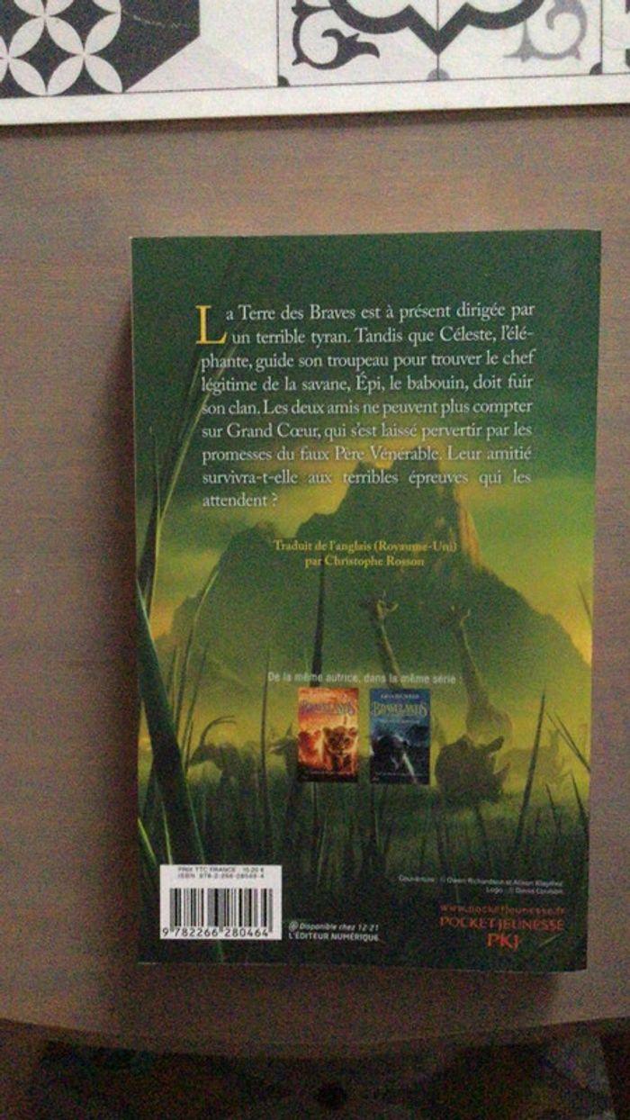 Bravelands de Erin HUNTER 3 tomes - photo numéro 6