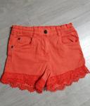 Short avec détail broderies Gémo 6 ans excellent état