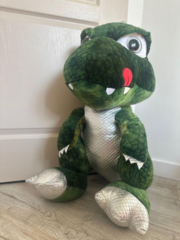 Peluche dinosaure 🦖 - photo numéro 2