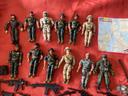 Lot de figurines vintage « Thé Ultra Corps »