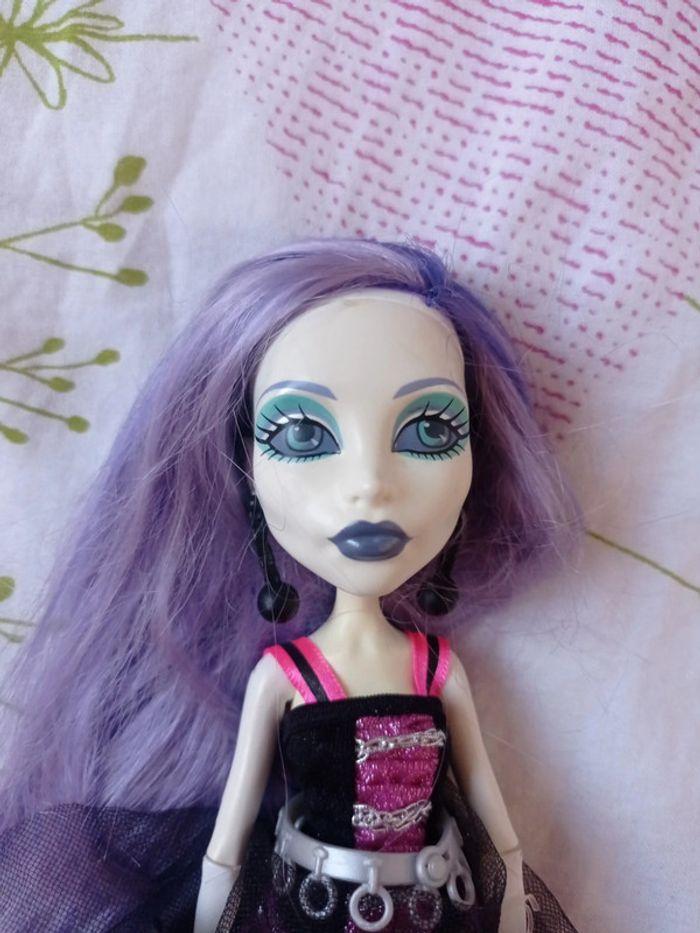 Poupée Monster High / Spectra Vondergeist - photo numéro 2