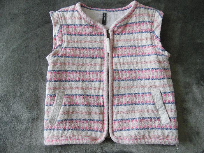 Beau gilet sans manche, taille 8 ans. - photo numéro 1