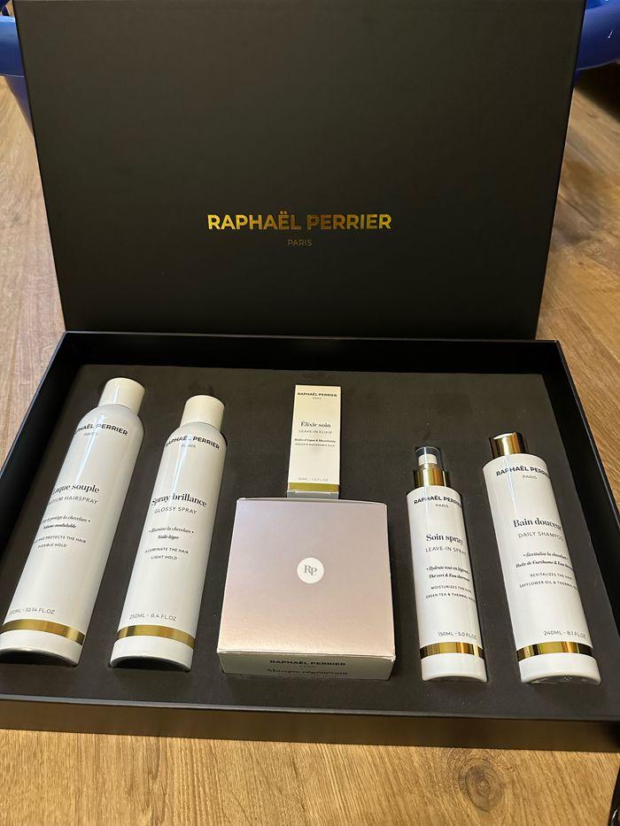 Idée cadeau coffret de soins pour cheveux - photo numéro 1