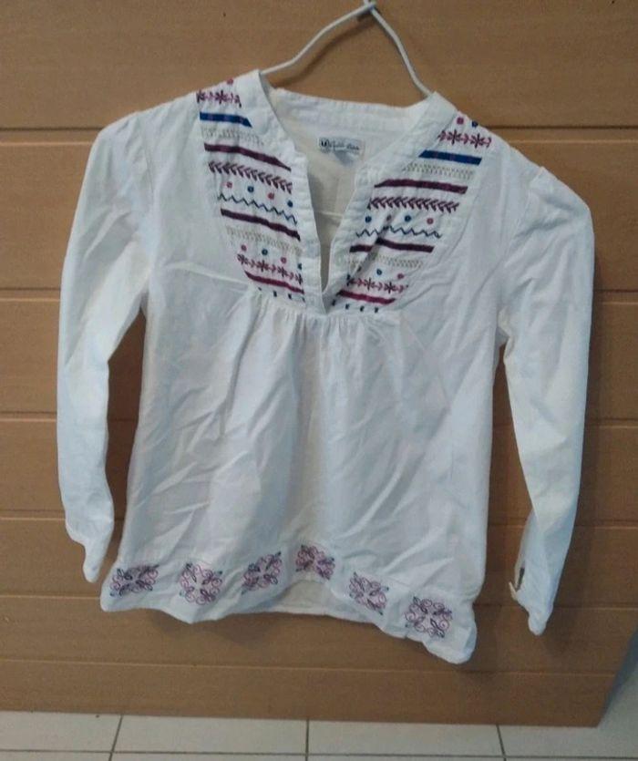 Blouse chemisier avec broderie 12 ans - photo numéro 1