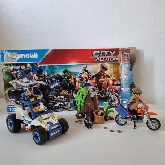 PLAYMOBIL - 70570 - Policier avec voiturette et voleur à moto - - photo numéro 2