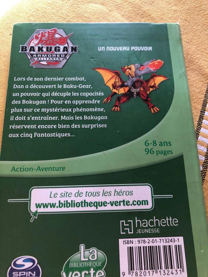 Lot de deux livres bibliothèque verte Bakugan - photo numéro 2