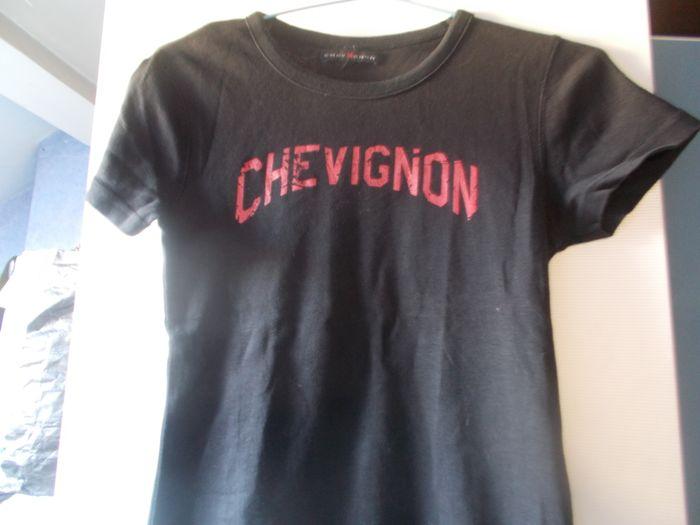 Tee-Shirt : "Chevignon"