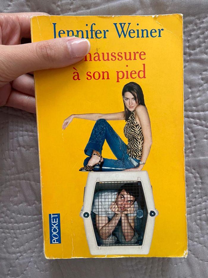 Livre chaussure à son pied Paris adulte jeune romance comédie romantique - photo numéro 1