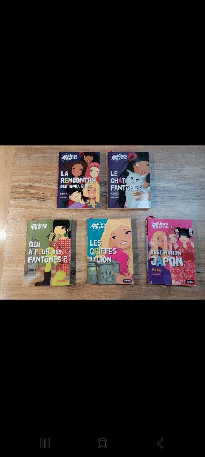 Lot de 5 livres  kinra girls