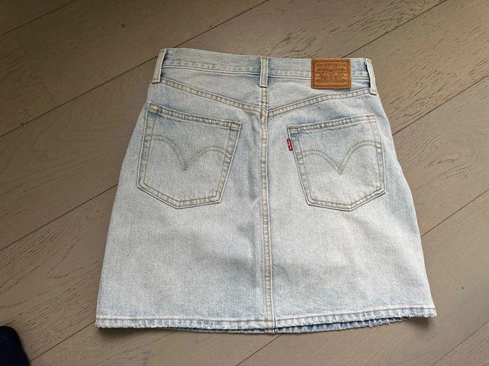 Jupe jeans levi’s premium T:27 (38) - photo numéro 1