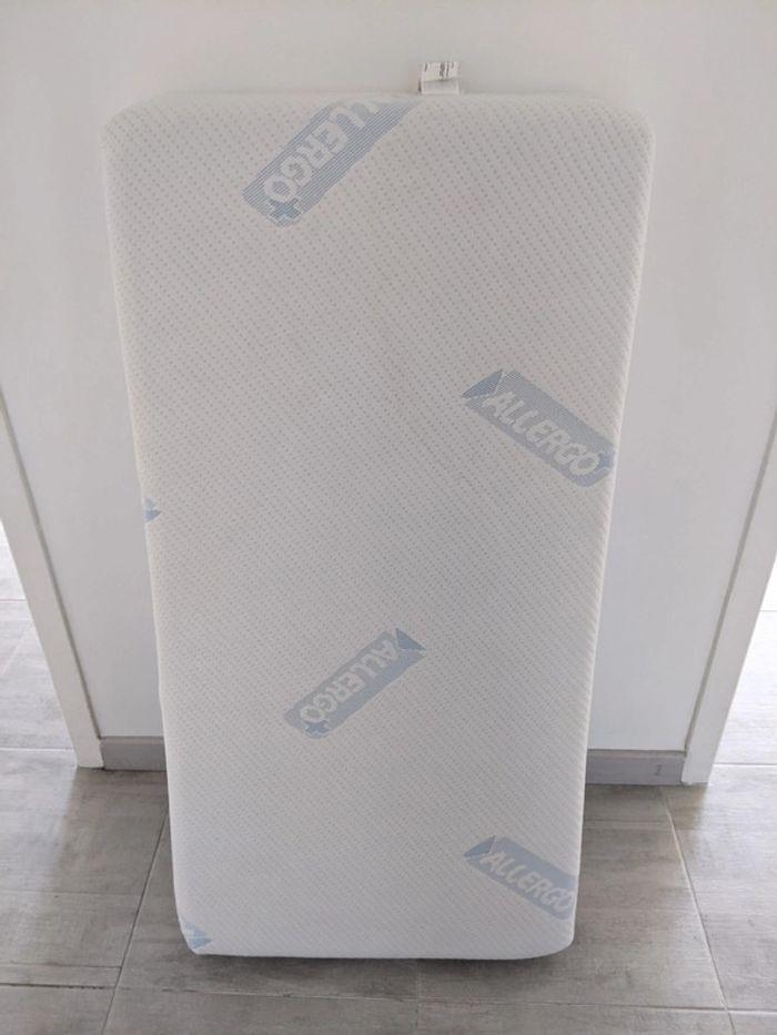 Matelas bébé 60/120 - photo numéro 1