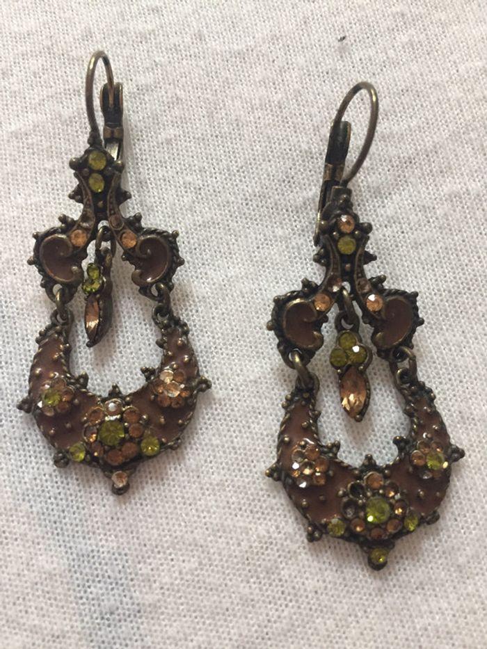 Boucles d’oreilles fantaisie - photo numéro 2