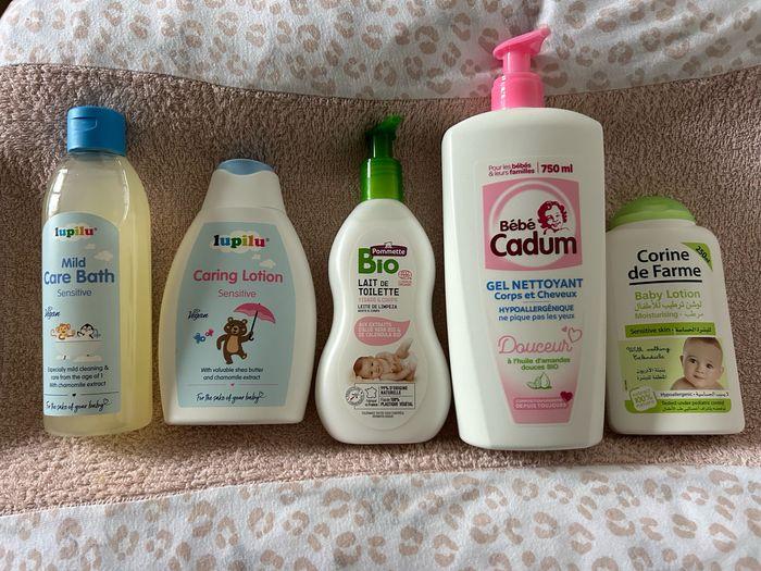 Lot produits hygiène bébé