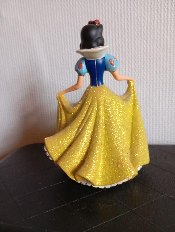 Figurine  vintage blanche neige Disney - photo numéro 4