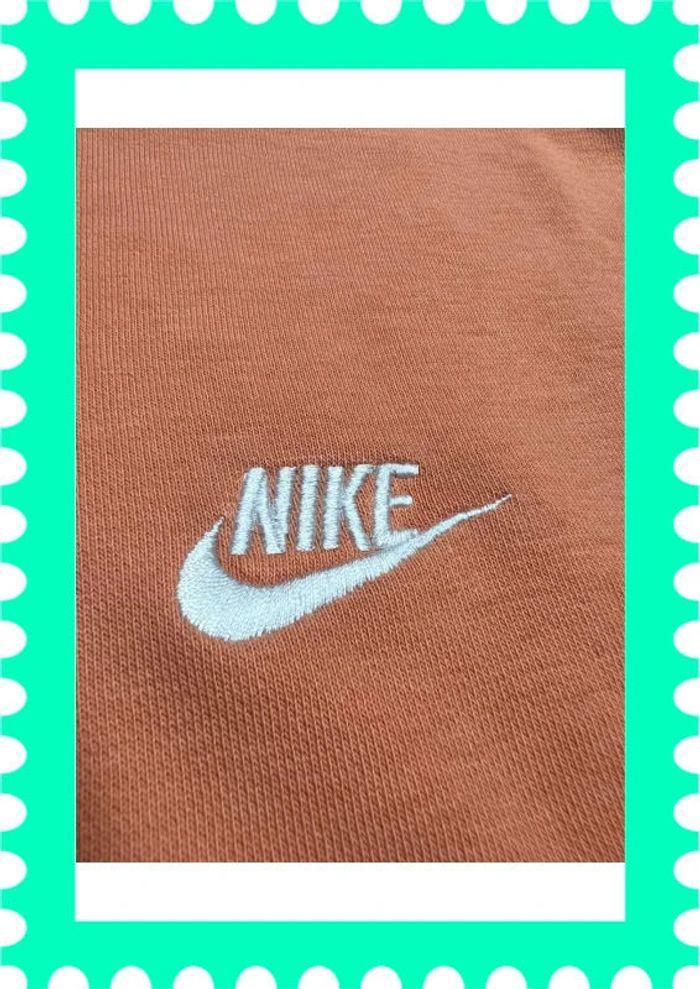 👕 Sweat à capuche Nike logo brodé Orange Taille M 👕 - photo numéro 7