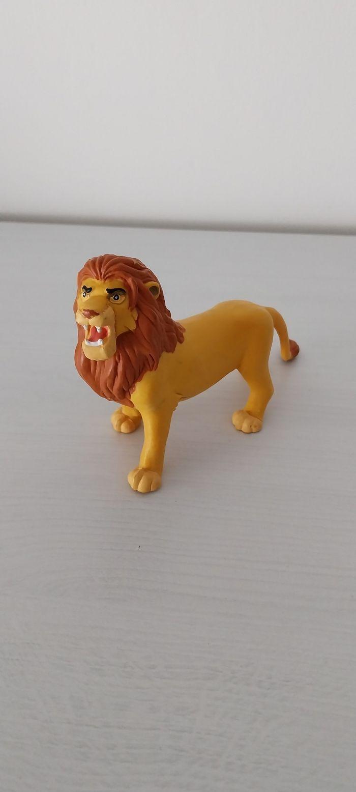 Figurine le roi lion Simba - photo numéro 1