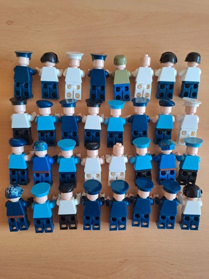 Lot de figurines Lego militaires police - photo numéro 8