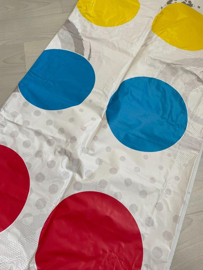 Jeu Twister le plus acrobatique des jeux d’équilibre - photo numéro 7