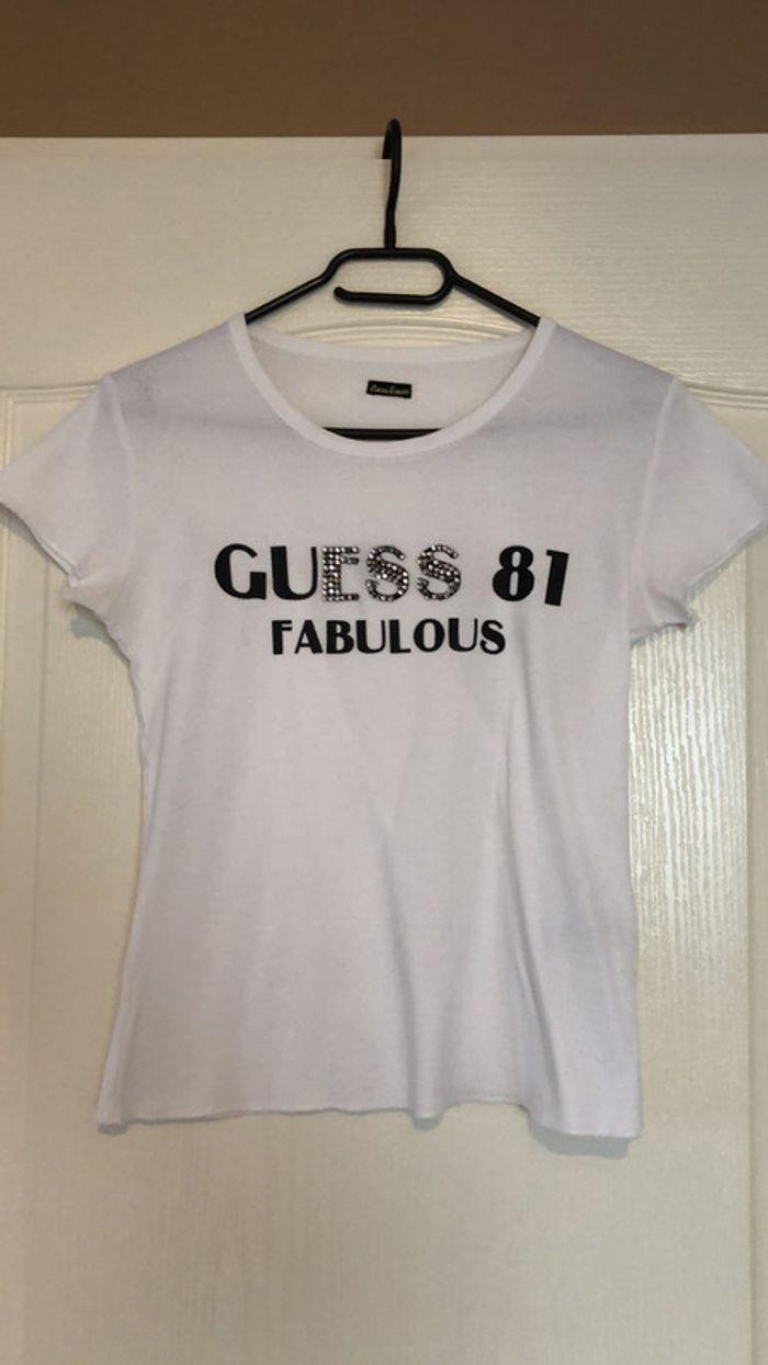 T-shirt Guess - photo numéro 1