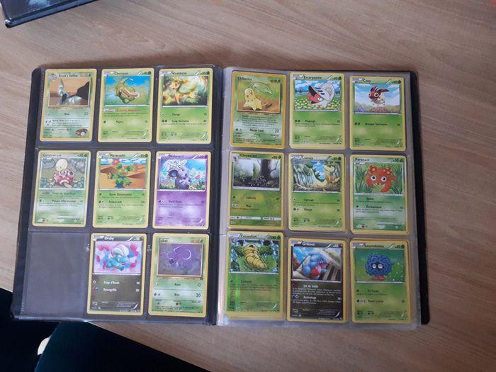 Classeur + cartes pokemon - photo numéro 3