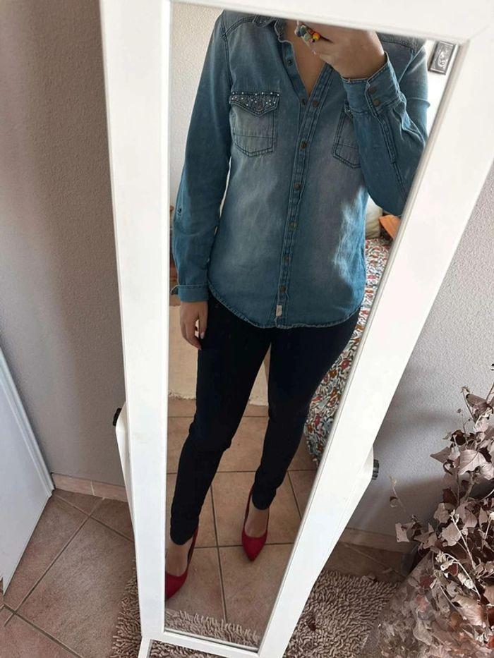 Chemise en jean  détail  sur  poche  avant taille  s/m - photo numéro 11