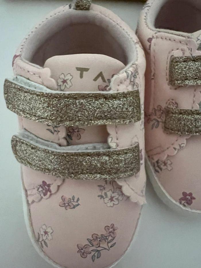 Chaussures bébé tape à l’œil - photo numéro 5