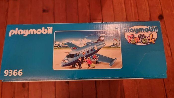 PLAYMOBIL Avion Funpark NEUF non ouvert - photo numéro 1