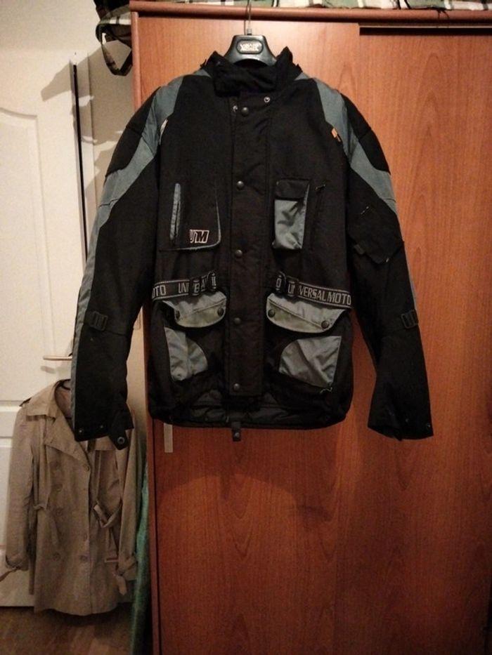 Blouson de moto - photo numéro 1