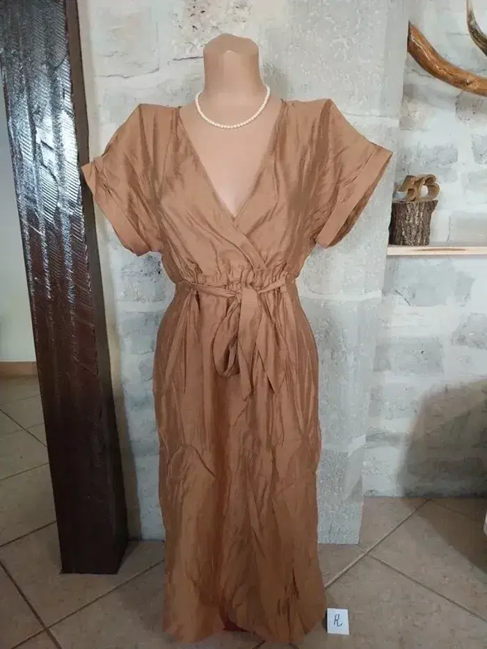 Robe camaïeu taille S neuve - photo numéro 1