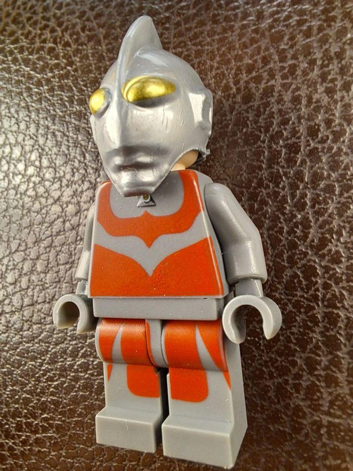 Figurine Lego compatible Ultraman - photo numéro 2