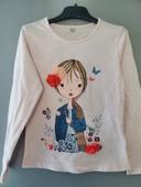 T-shirt taille 6 ans état satisfaisant