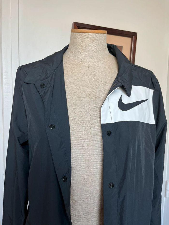 Veste Nike mi longue taille XS swoosh - photo numéro 4