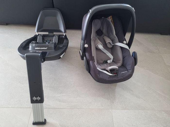 Cosi Bebe confort + basé isofix - photo numéro 1