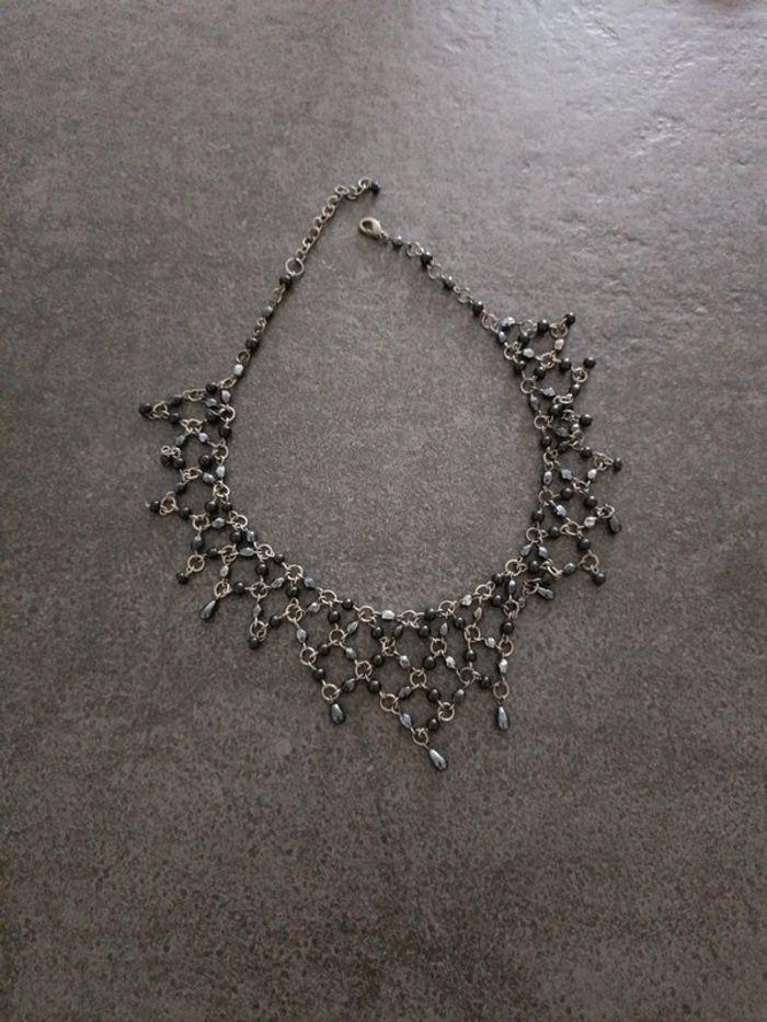 Collier perles noires et grises - photo numéro 1