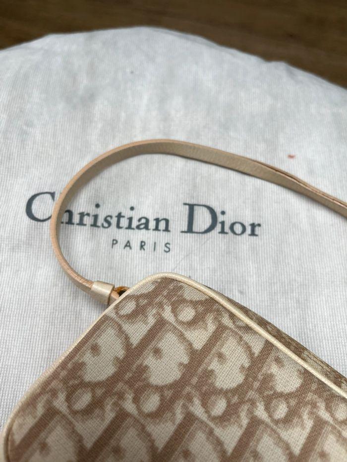 Sac Christian Dior vintage monogramme et brodé fleurs - photo numéro 16