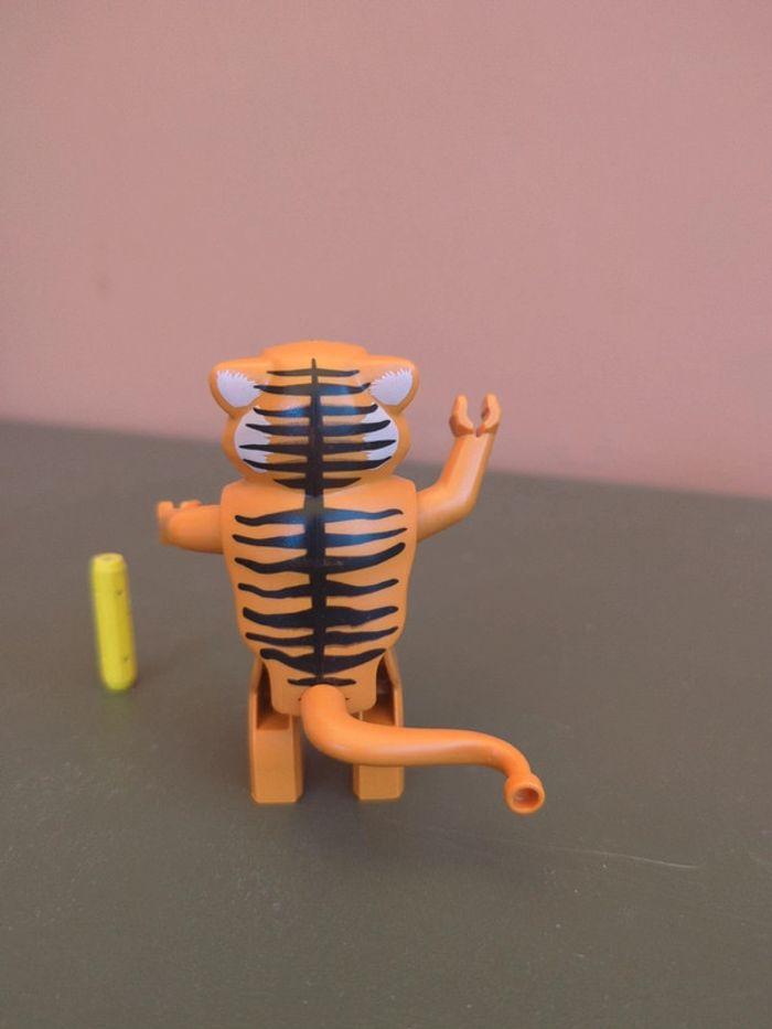 figurine Lego 7411 tigre - photo numéro 2