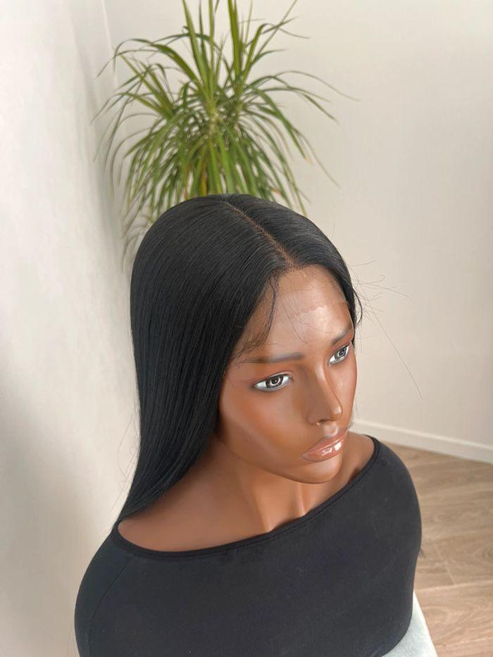 Perruque lisse noire lace frontal - photo numéro 19